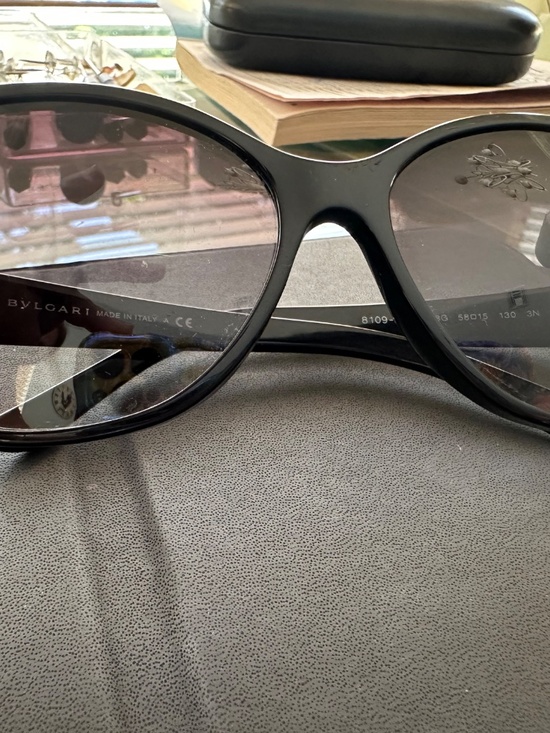Authentic Bvlgari Black Sunglasses – Excellent Condition – One Arm Missing Screw main image 6